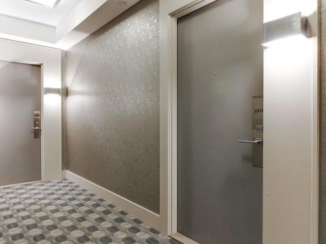 Room2