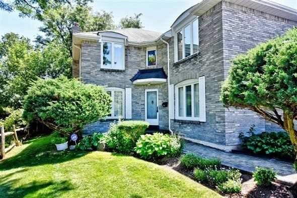 165 Carlton Rd, Markham, L3R3L7 | Image 3
