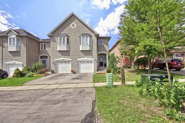 224 Yorkland St, Richmond Hill, L4S1A2 | Image 2