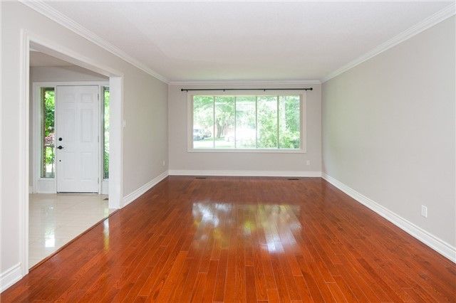 36 Cynthia Cres, Richmond Hill, L4E2R1 | Image 3