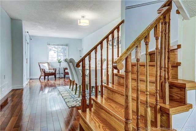 95 Miley Dr, Markham, L3R4V2 | Image 3