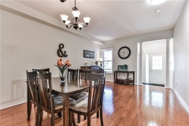 23 Drew Kelly Way, Markham, L3R5R3 | Image 3