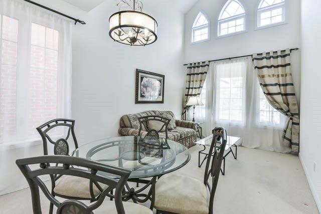 15 Hislop Dr, Markham, L6B0C6 | Image 2