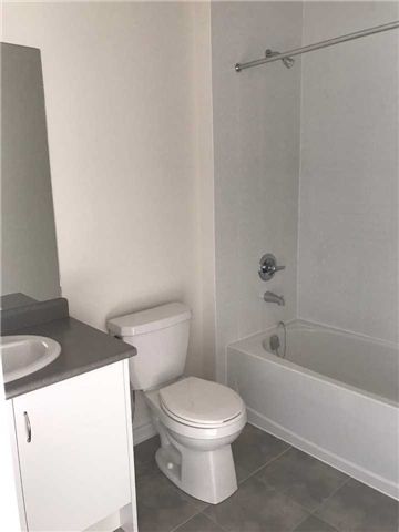 1239 Peelar Cres, Innisfil, L0L1W0 | Image 3