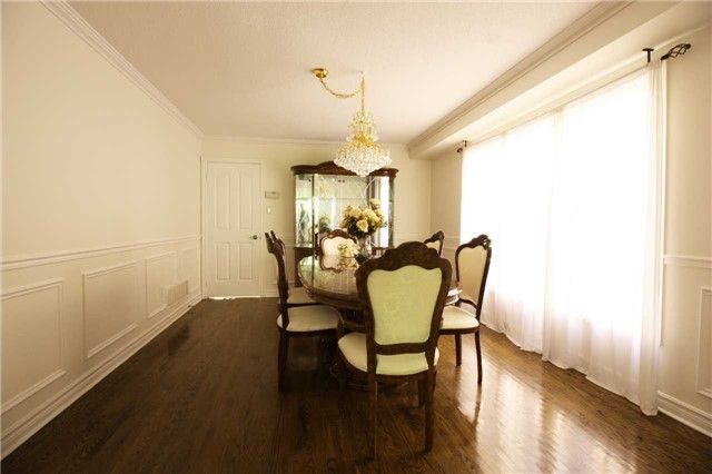 Room2