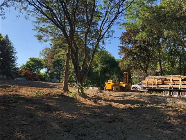 36 Waymar Heights Blvd, Vaughan, L4L2P7 | Image 2