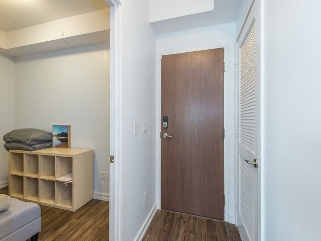 Room1