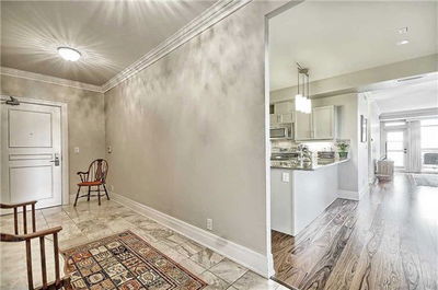 Unit 221 — 35 Baker Hill Blvd, Whitchurch-Stouffville - Stouffville image-0-1