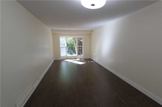 191 Cottonwood Crt, Markham, L3T5W9 | Image 3