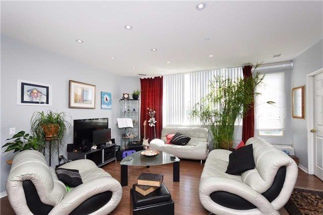 Ph2 - 7398 Yonge St, Vaughan, L4J8J2 | Image 3