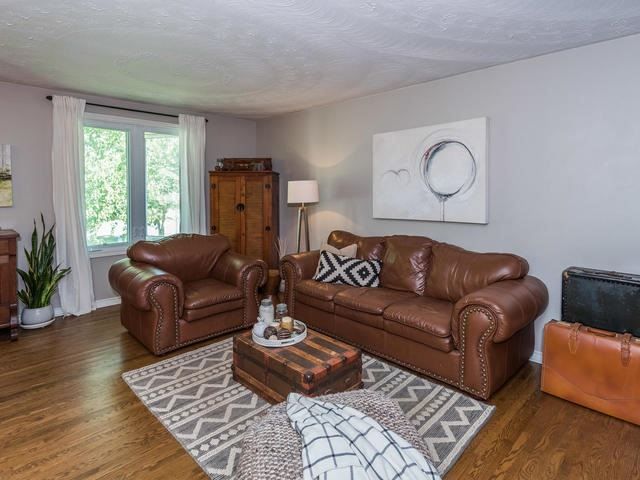 50 Marine Dr, Innisfil, L0L 1R0 | Image 3