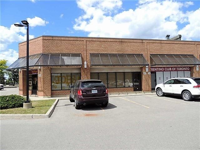 32 - 3300 Steeles Ave W, Vaughan, L4K2Y4 | Image 2