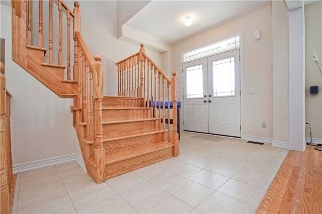 31 Berryman Lane, Markham, L6B1H9 | Image 2