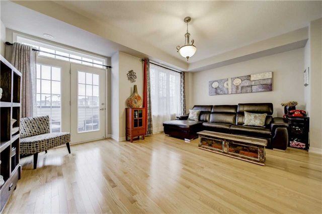 10616 Bathurst St, Vaughan, L6A4Y4 | Image 2