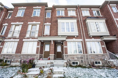 Townhouse sold at 5245 Major Mackenzie Drive, Markham, Ontario, L6C0N3 - Berczy - MLS: N4298266