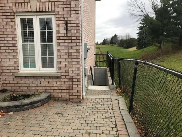 Lower - 54 Castlepoint Dr, Vaughan, L4H 1B8 | Image 2