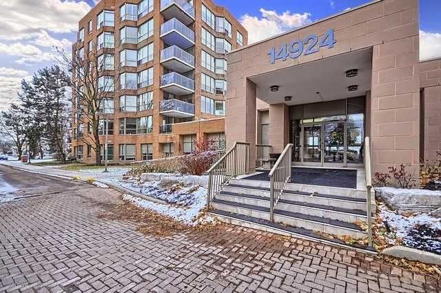 517 - 14924 Yonge St, Aurora, L4G1M7 | Image 2