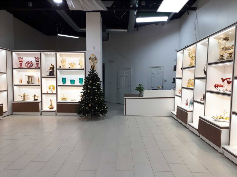 102 - 10376 Yonge St, Richmond Hill, L4C3B8 | Image 3