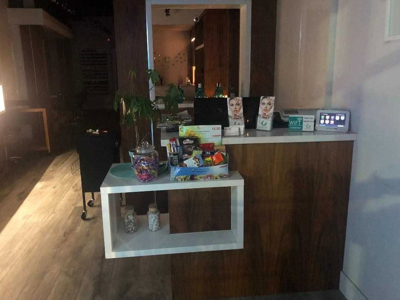 9 - 8910 Yonge St, Richmond Hill, L4C0L7 | Image 2