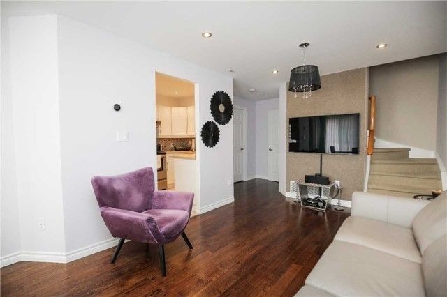 44 - 151 Townsgate Dr, Vaughan, L4J 8J7 | Image 3