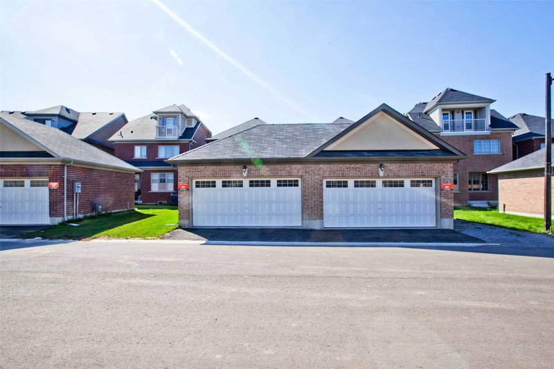 31 Berryman Lane, Markham, L6B1H9 | Image 2