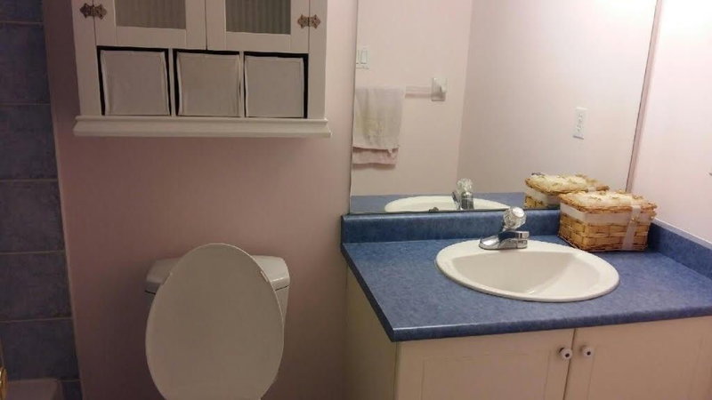 100 Castle Park Blvd W, Vaughan, L4H2R7 | Image 3