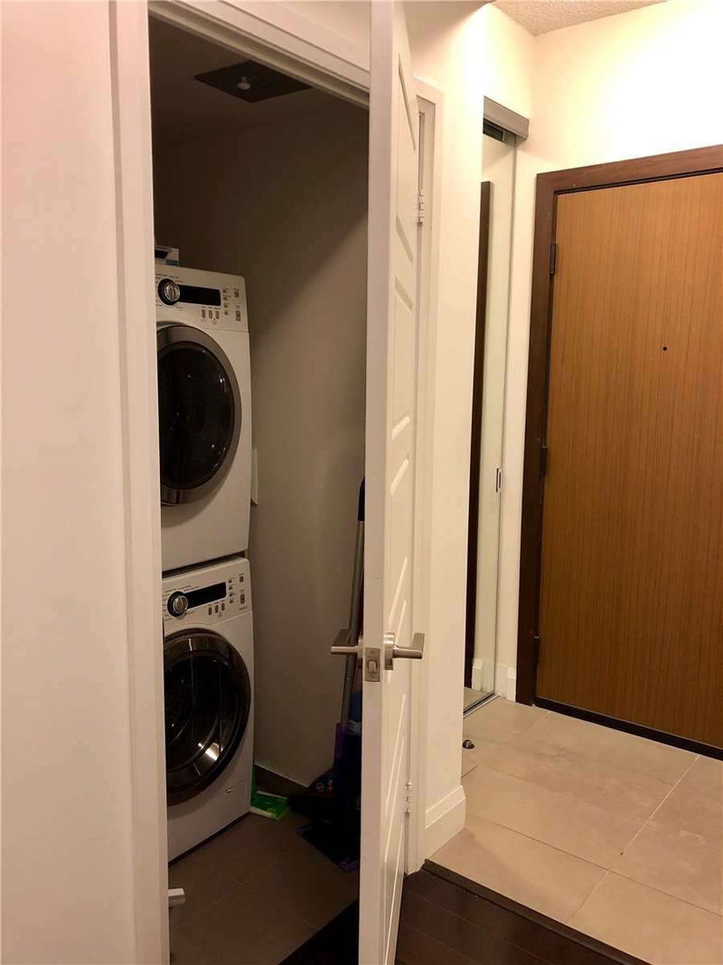 318 - 1 Uptown Dr, Markham, L3R5C1 | Image 2