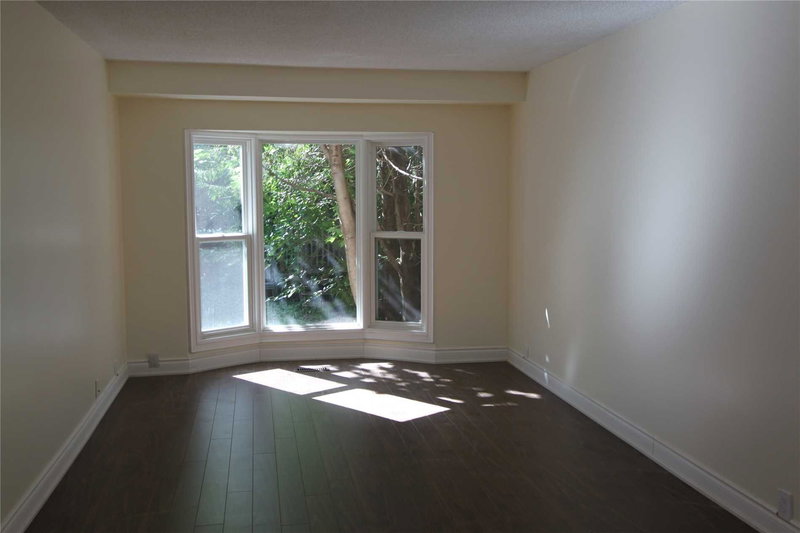 191 Cottonwood Crt, Markham, L3T5W9 | Image 2