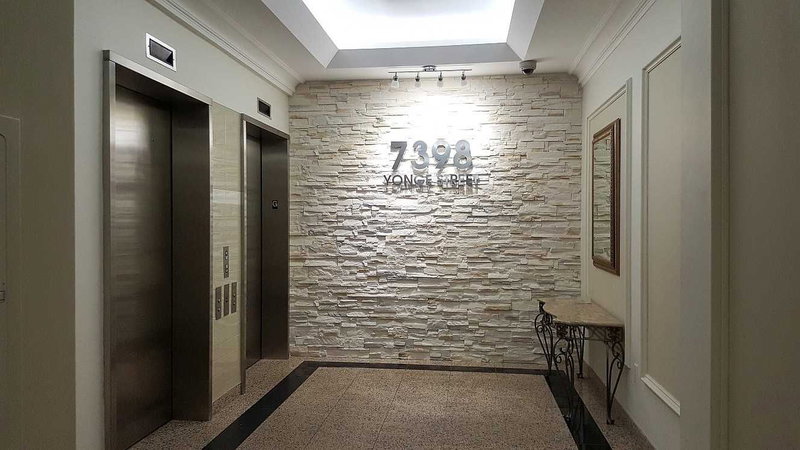 307 - 7398 Yonge St, Vaughan, L4J8J2 | Image 2