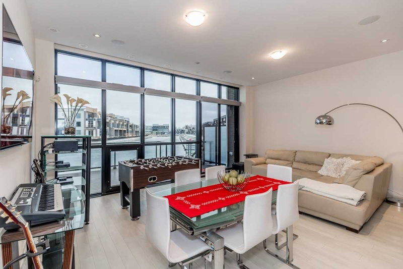 3687 Riva Ave, Innisfil, L9S 0L5 | Image 3