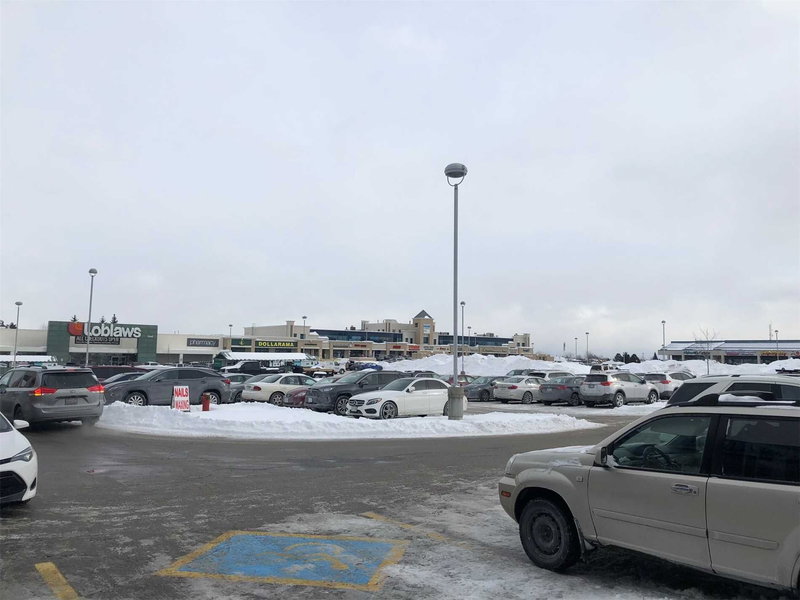 4 - 10909 Yonge St, Richmond Hill, L4C3E3 | Image 2