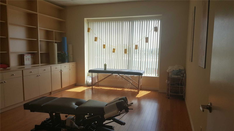 2116,18 - 28 South Unionville Ave, Markham, L3R4P9 | Image 2