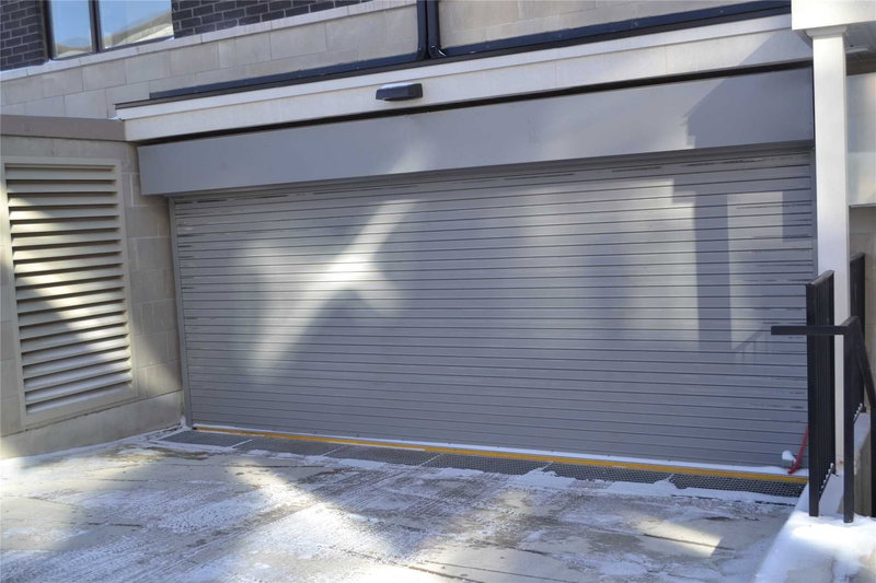 110 - 600 Alex Gardner Circ, Aurora, L4G3G5 | Image 2