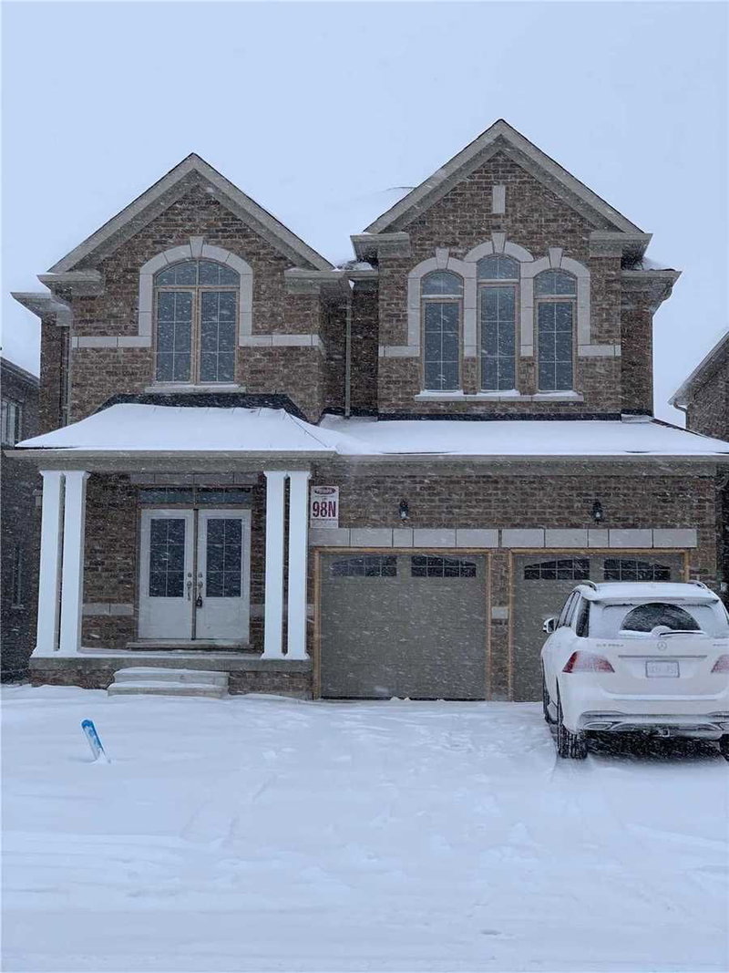 977 Larter St, Innisfil, L9S 0J9 | Image 2