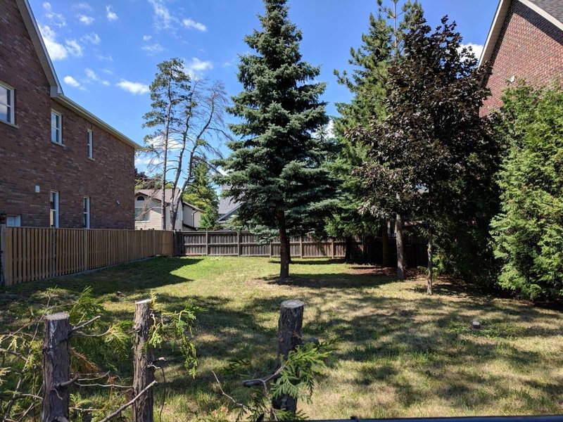 20 James Scott Rd, Markham, L3P7X7 | Image 3