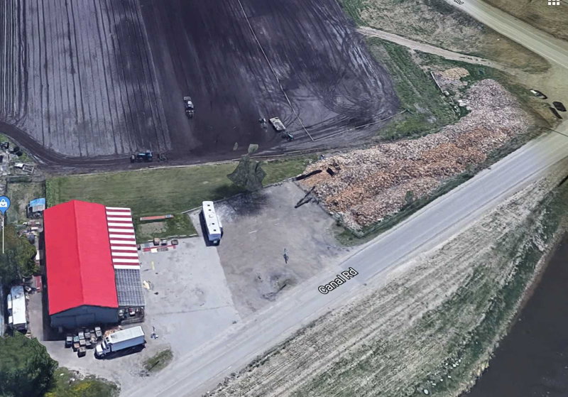 1153 Canal Rd, Bradford West Gwillimbury, L3Z 4E2 | Image 2