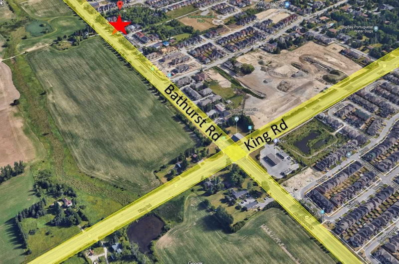 15 Laurier Ave, Richmond Hill, L4E2Z4 | Image 2