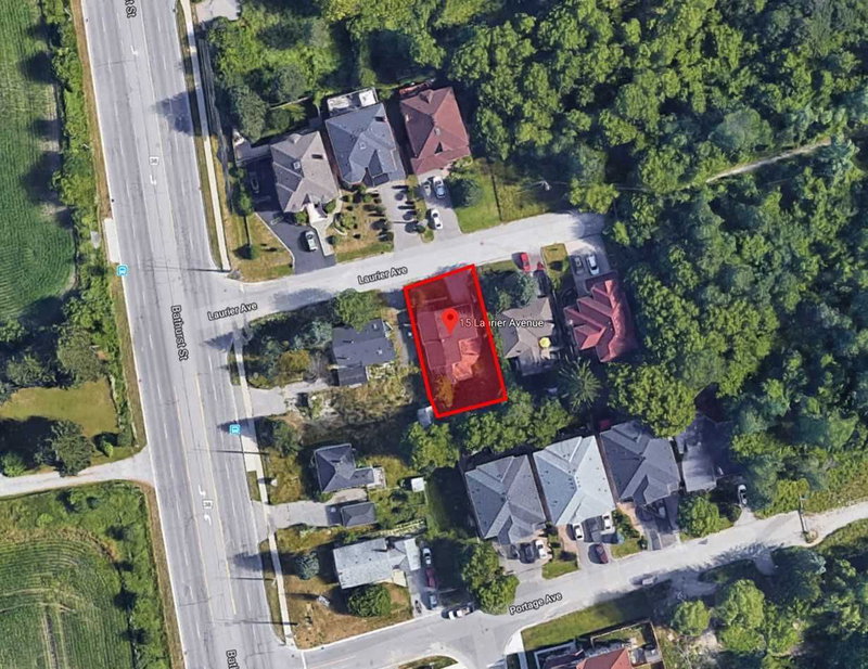 15 Laurier Ave, Richmond Hill, L4E2Z4 | Image 3