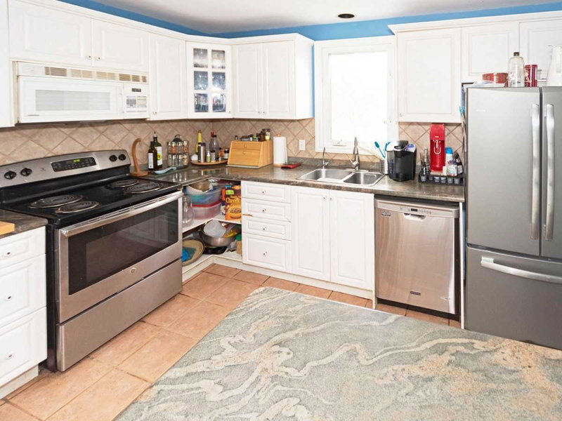 107 Lakeland Cres, Richmond Hill, L4E3A1 | Image 2