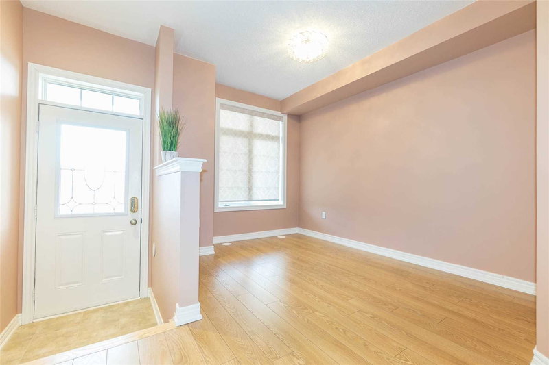 4798 16th Ave, Markham, L6C 0V8 | Image 2