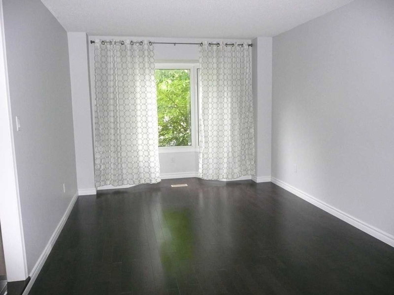 53 Conistan Rd, Markham, L3R8K6 | Image 2