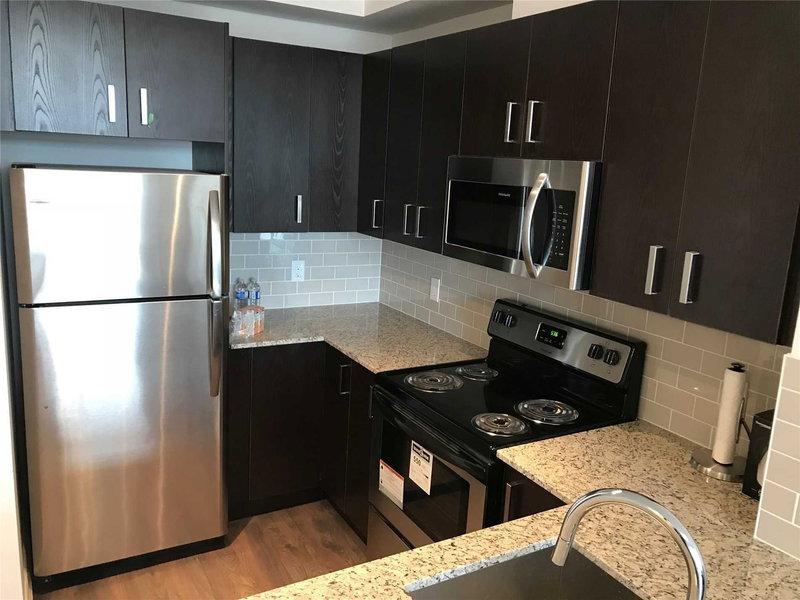 502 - 11611 Yonge St, Richmond Hill, L4E3N8 | Image 3