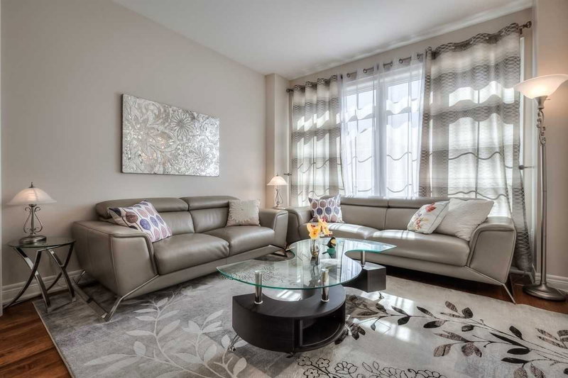 95 Vines Pl, Aurora, L4G0R7 | Image 3