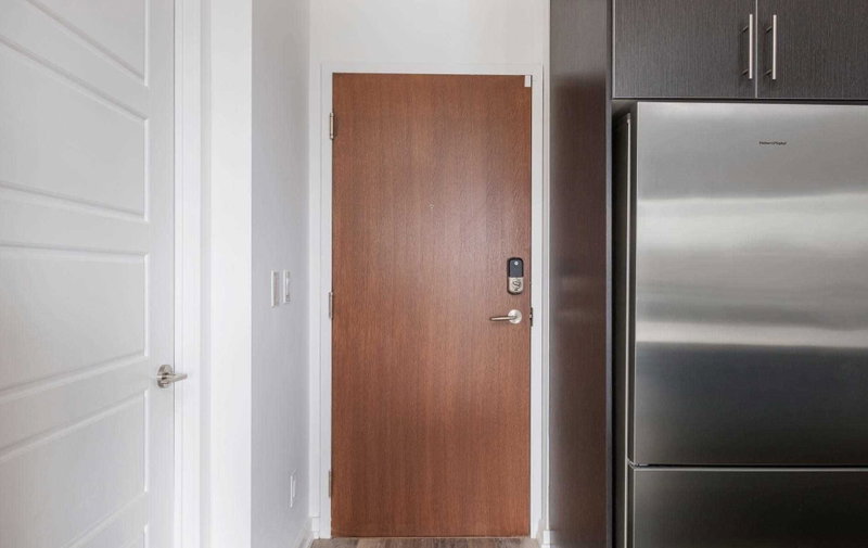 Room1