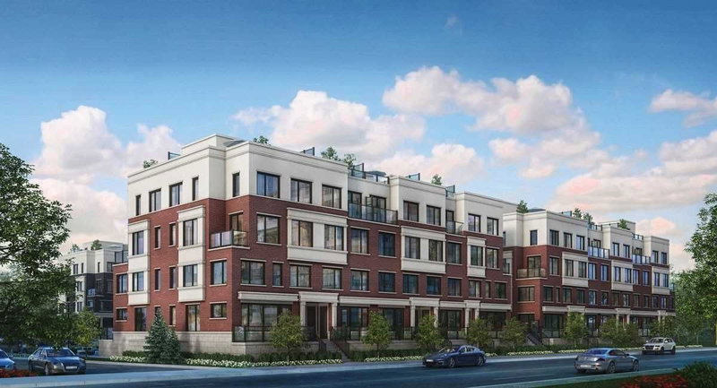 10 - 100 Alex Gardner Circ, Aurora, L4G1N4 | Image 2