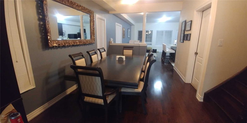 110 Southdown Ave, Vaughan, L6A4N3 | Image 2