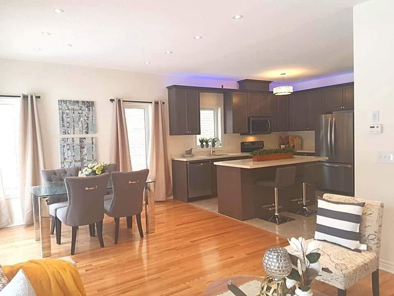 37 Kavanagh Ave, East Gwillimbury, L9N0P6 | Image 3