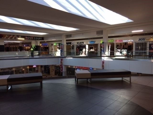 203 - 7181 Yonge St, Markham, L3T0C7 | Image 3