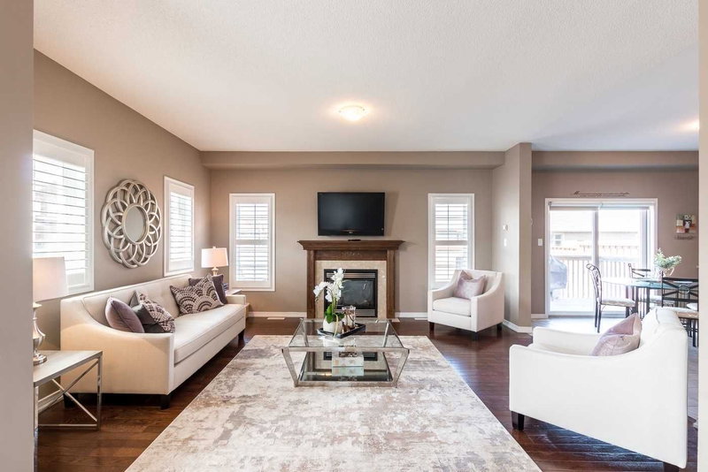 1396 Butler St, Innisfil, L9S 4B7 | Image 2