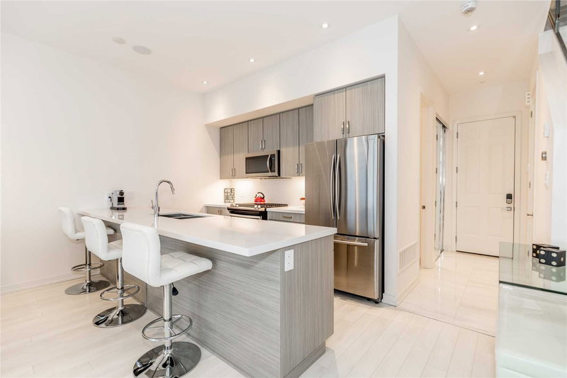 3687 Riva Ave, Innisfil, L9S 0L5 | Image 3